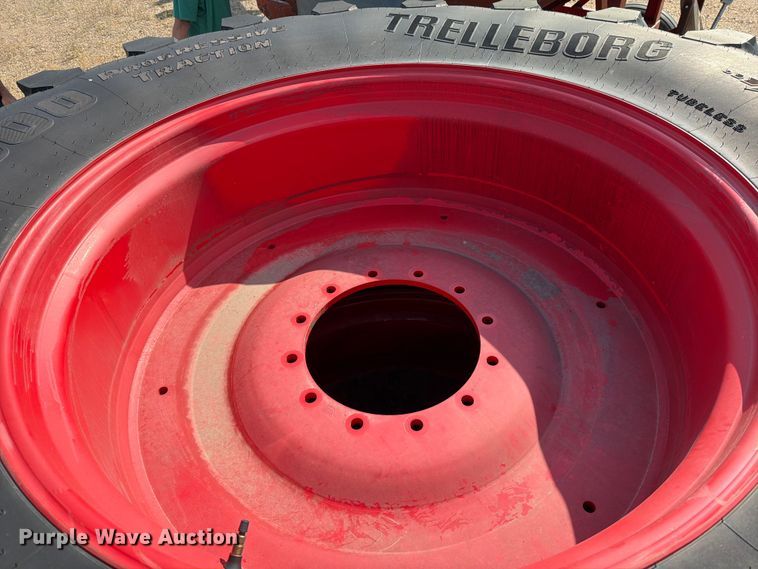 image for item EU5849 (4) Fendt 1050 tractor tires and wheels