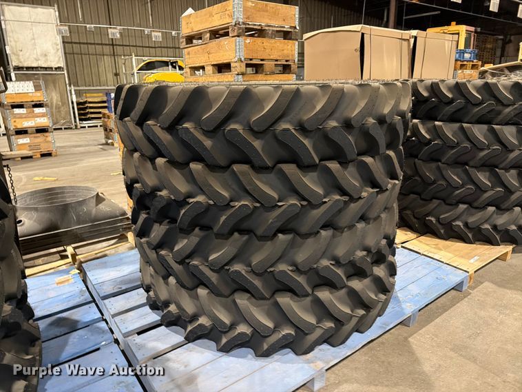 image for item EU5862 (4) Goodyear Ultra sprayer VF380/90R46 tires
