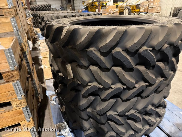 image for item EU5862 (4) Goodyear Ultra sprayer VF380/90R46 tires