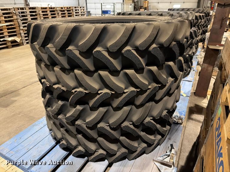image for item EU5862 (4) Goodyear Ultra sprayer VF380/90R46 tires