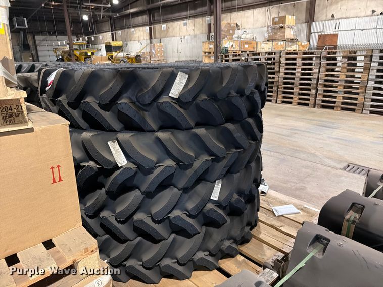 image for item EU5865 (4) Goodyear Ultra sprayer VF380/90R46 tires