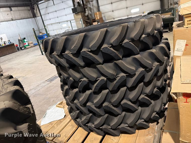 image for item EU5865 (4) Goodyear Ultra sprayer VF380/90R46 tires