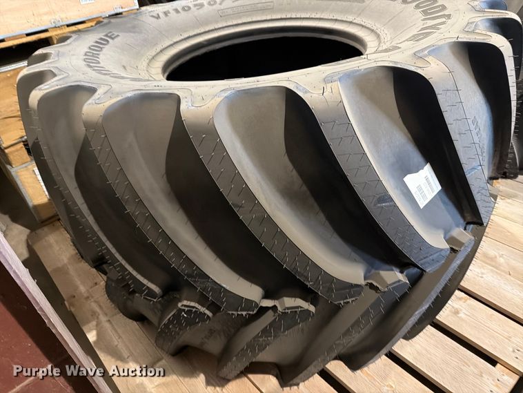 image for item EU5872 Goodyear Optitourqe VF105/50R32CF0 tire