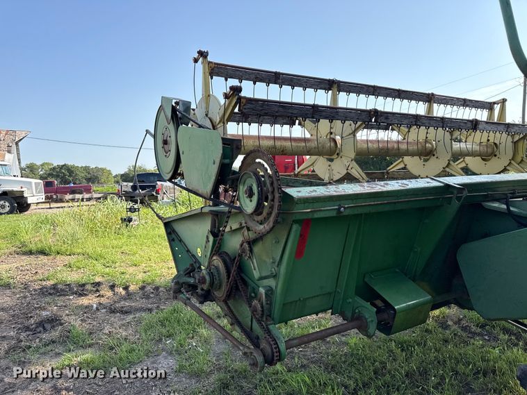 image for item EV6018 1973 John Deere 3300 combine
