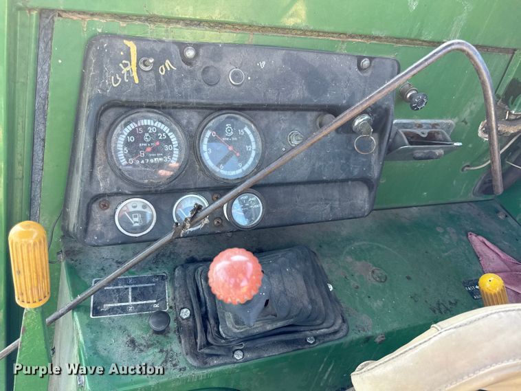 image for item EV6018 1973 John Deere 3300 combine
