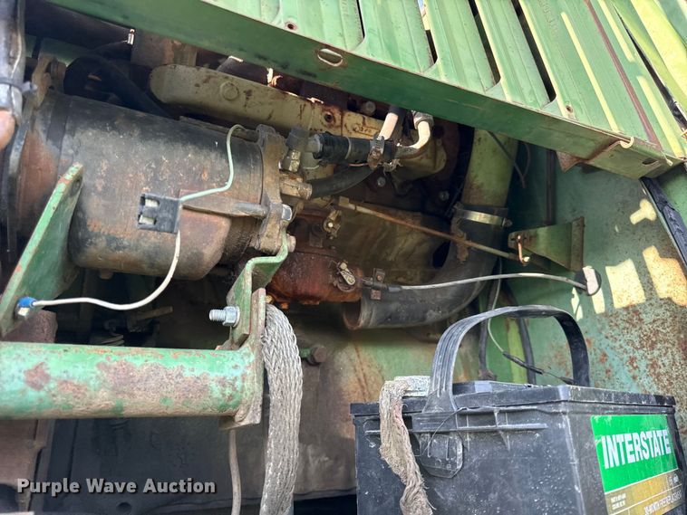 image for item EV6018 1973 John Deere 3300 combine