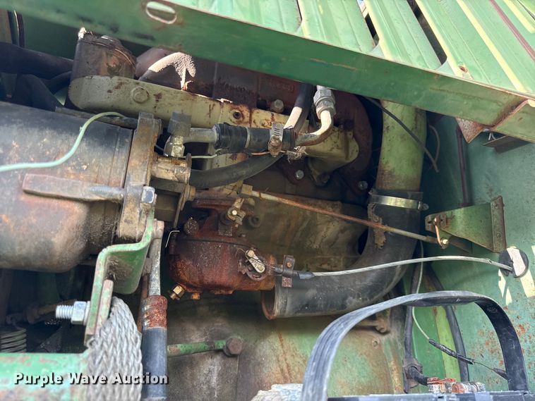 image for item EV6018 1973 John Deere 3300 combine