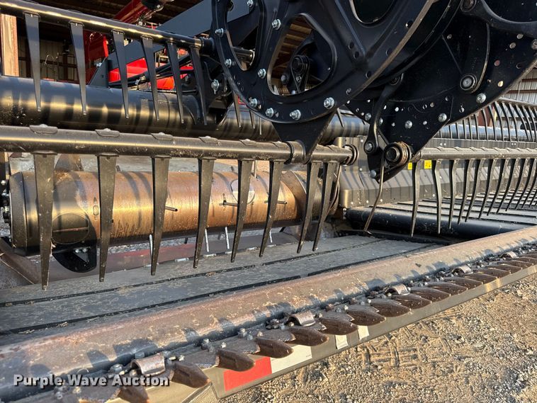 image for item EV6084 2019 MacDon FD135 flex draper head
