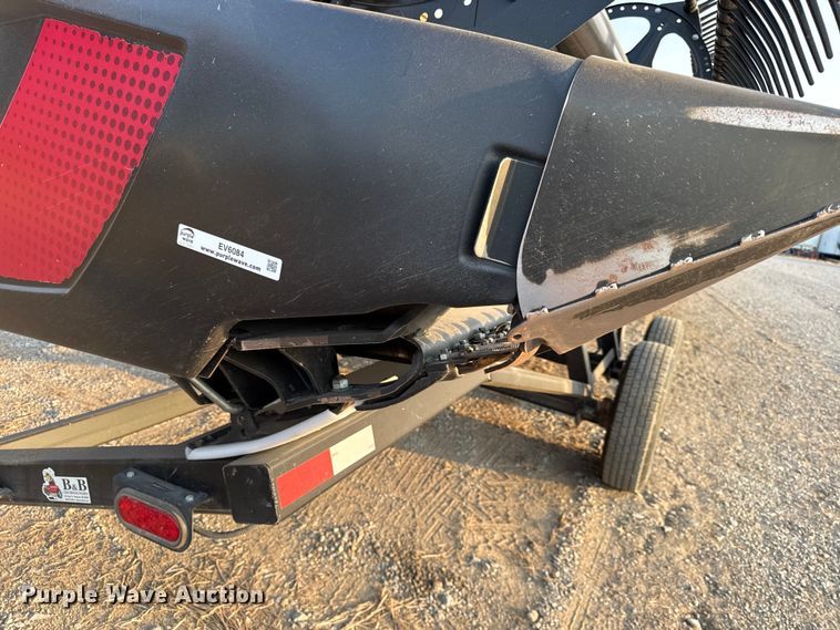 image for item EV6084 2019 MacDon FD135 flex draper head