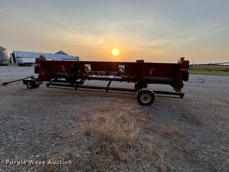 image for item EV6085 2013 Case IH 3412 corn head