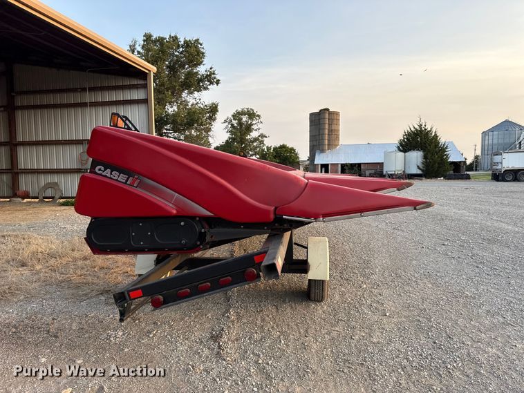 image for item EV6085 2013 Case IH 3412 corn head