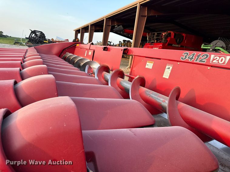 image for item EV6085 2013 Case IH 3412 corn head