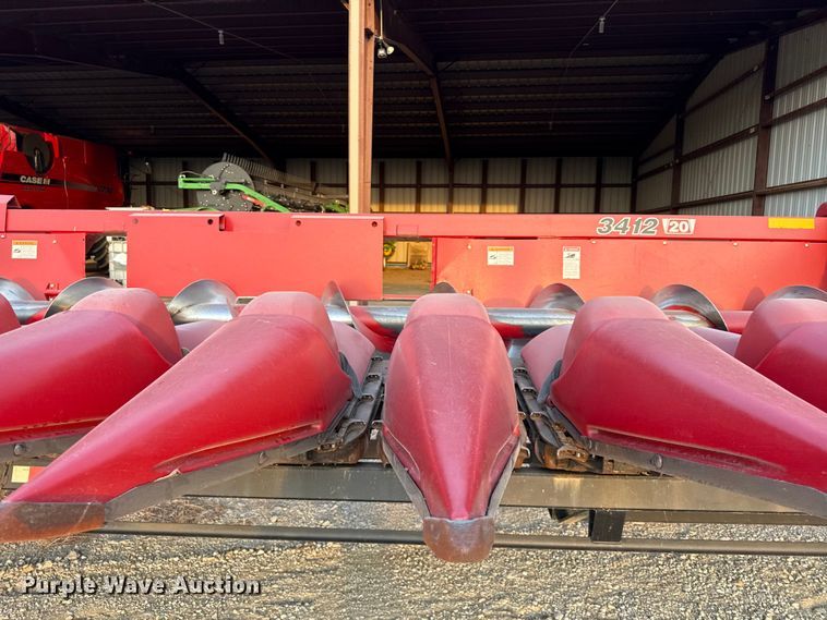 image for item EV6085 2013 Case IH 3412 corn head