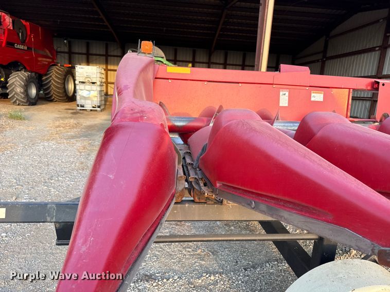 image for item EV6085 2013 Case IH 3412 corn head