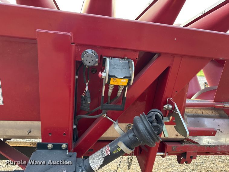 image for item EV6085 2013 Case IH 3412 corn head