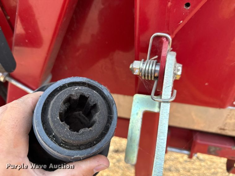 image for item EV6085 2013 Case IH 3412 corn head