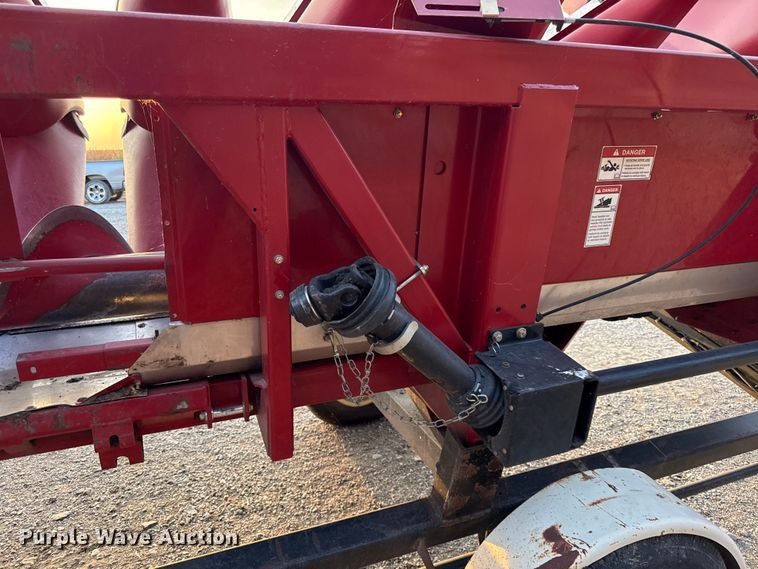 image for item EV6085 2013 Case IH 3412 corn head