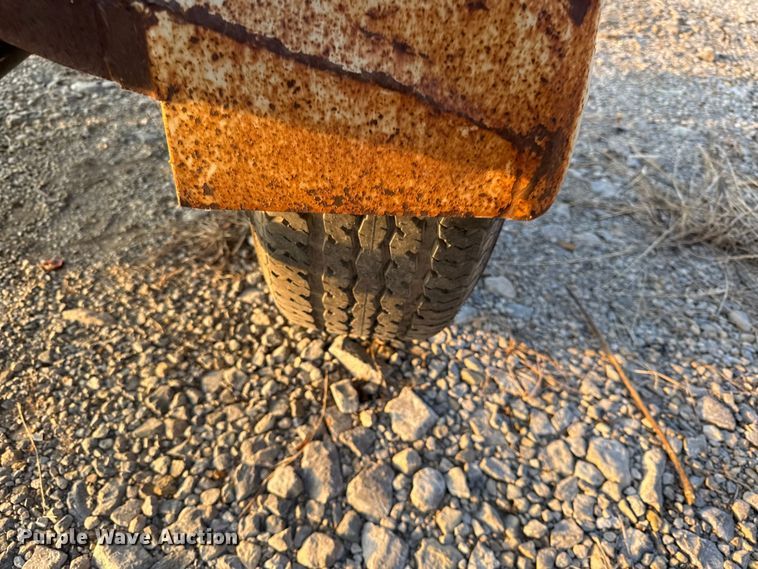 image for item EV6085 2013 Case IH 3412 corn head
