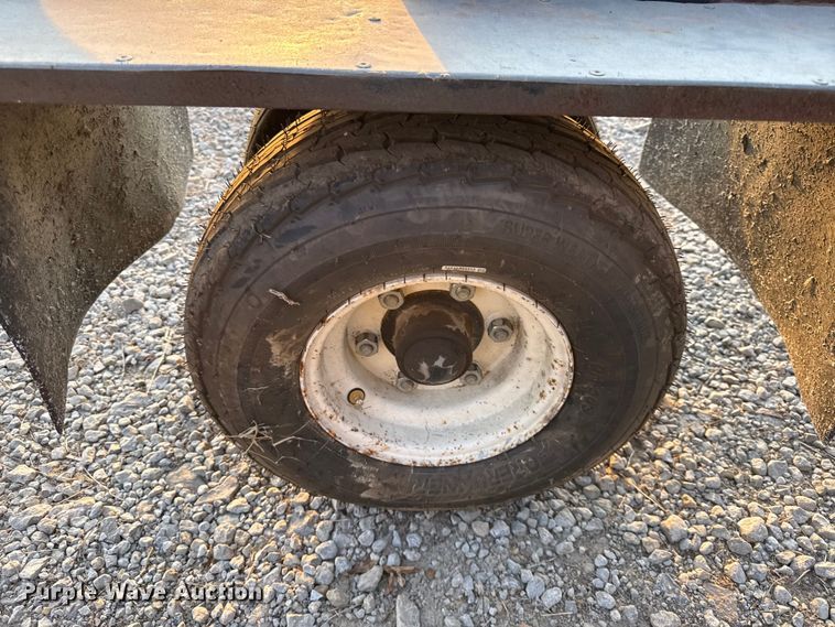 image for item EV6085 2013 Case IH 3412 corn head