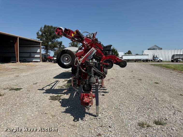 image for item EV6086 2021 Case IH 2140 Early Riser planter