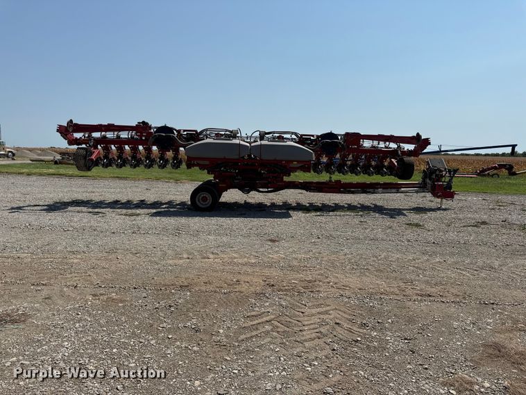 image for item EV6086 2021 Case IH 2140 Early Riser planter