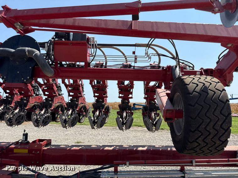 image for item EV6086 2021 Case IH 2140 Early Riser planter