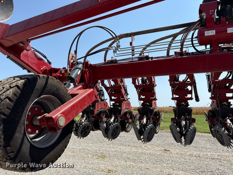 image for item EV6086 2021 Case IH 2140 Early Riser planter
