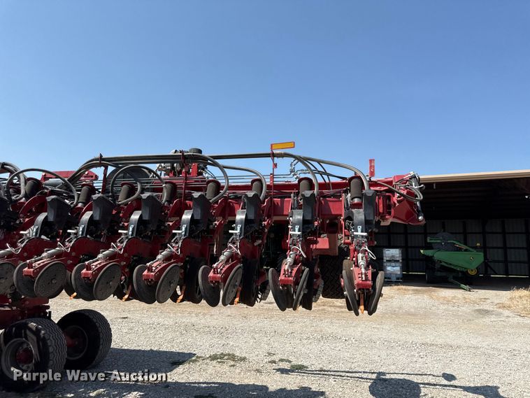 image for item EV6086 2021 Case IH 2140 Early Riser planter