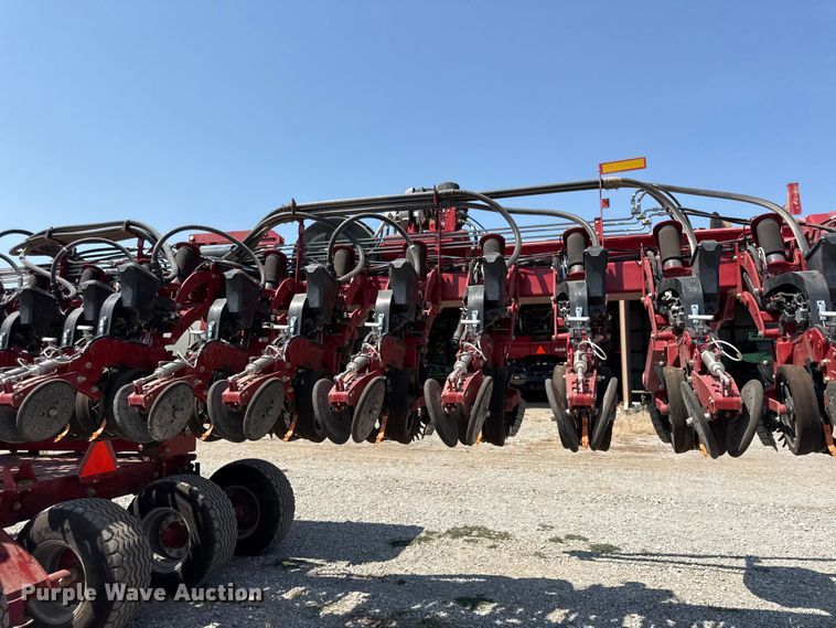 image for item EV6086 2021 Case IH 2140 Early Riser planter
