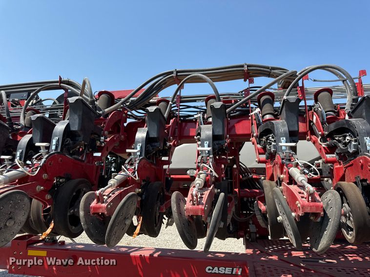 image for item EV6086 2021 Case IH 2140 Early Riser planter