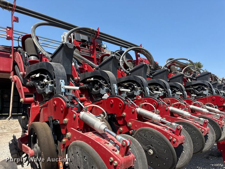 image for item EV6086 2021 Case IH 2140 Early Riser planter
