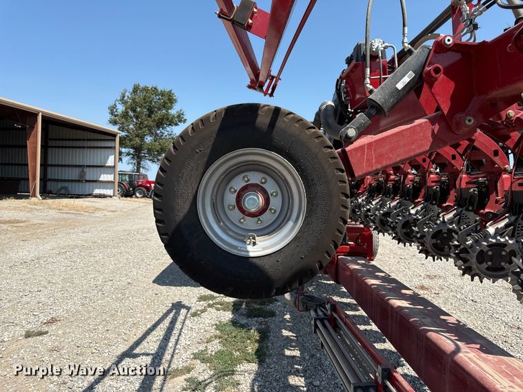 image for item EV6086 2021 Case IH 2140 Early Riser planter
