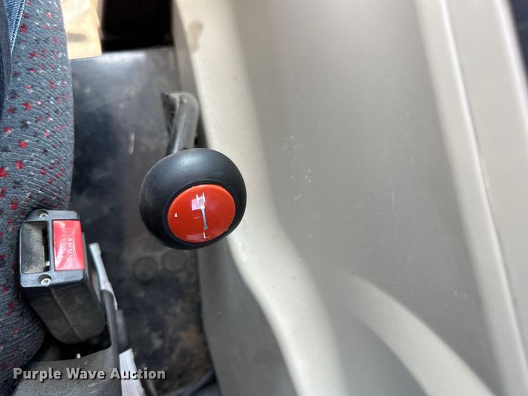 image for item EV6088 2019 Massey Ferguson 4710 MFWD tractor