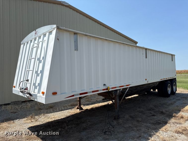 image for item EV6090 1994 Jet Co. grain trailer