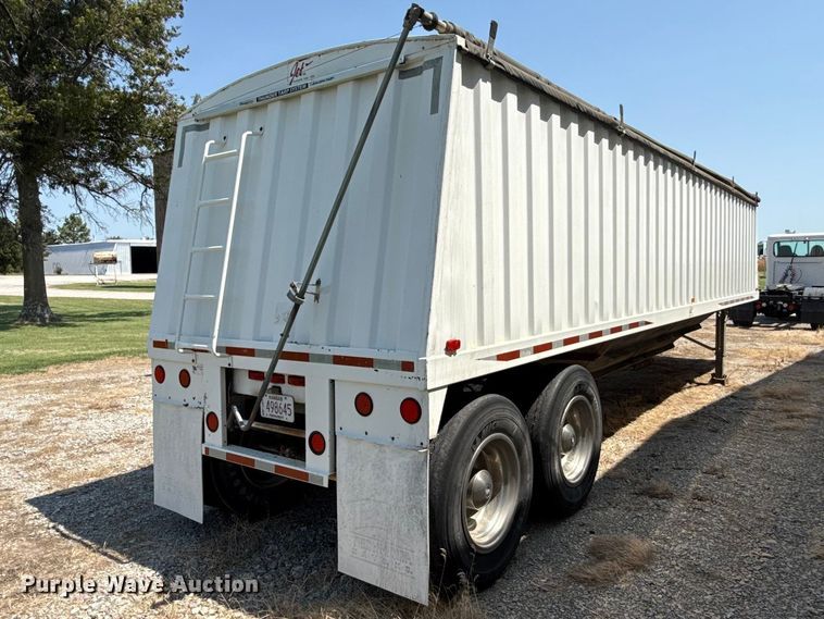 image for item EV6090 1994 Jet Co. grain trailer