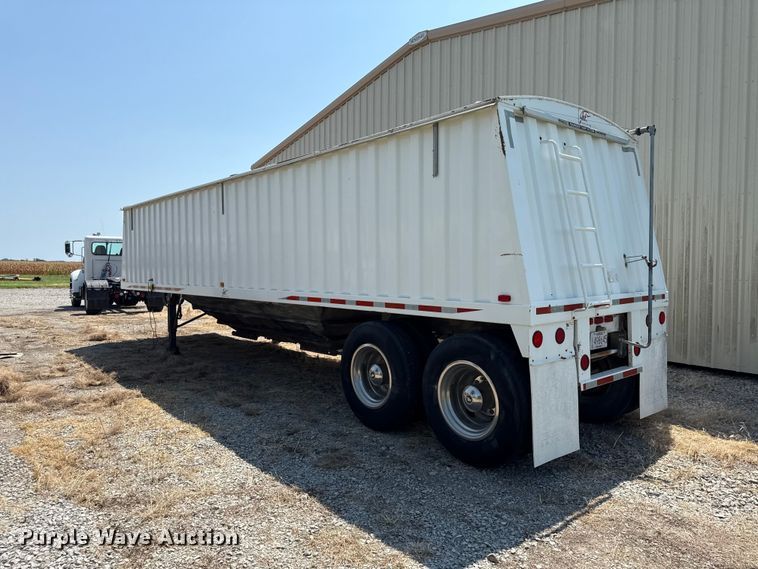 image for item EV6090 1994 Jet Co. grain trailer