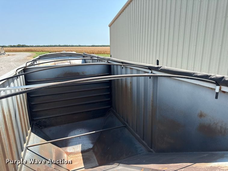 image for item EV6090 1994 Jet Co. grain trailer