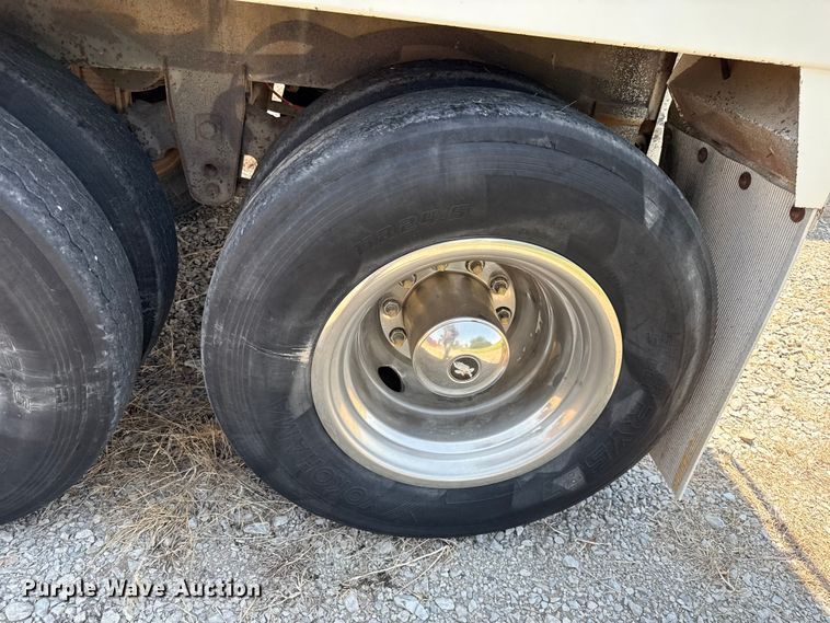 image for item EV6090 1994 Jet Co. grain trailer