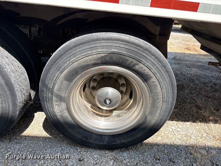 image for item EV6090 1994 Jet Co. grain trailer