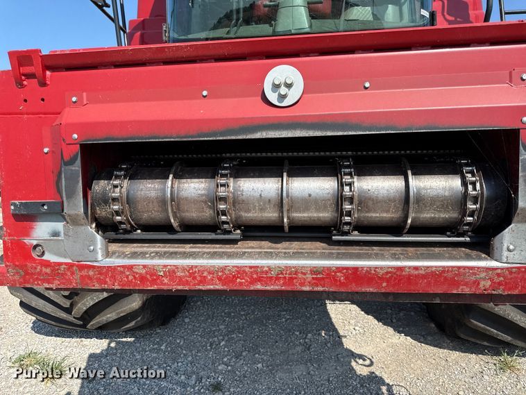 image for item EV6092 2013 Case IH 7230 combine
