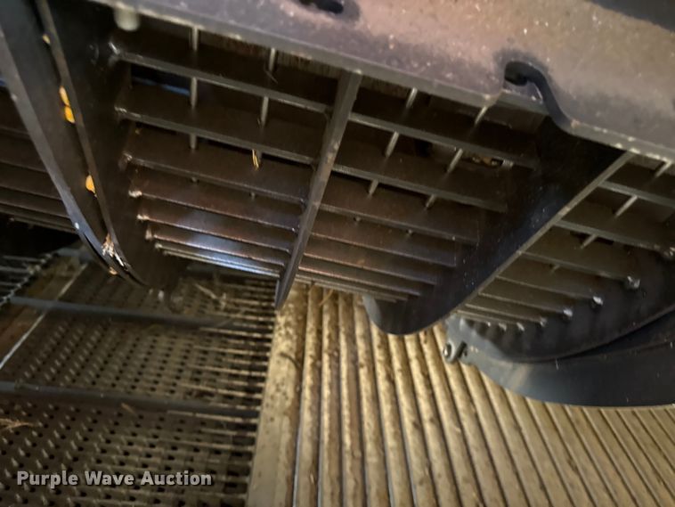 image for item EV6092 2013 Case IH 7230 combine