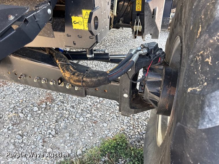 image for item EV6092 2013 Case IH 7230 combine