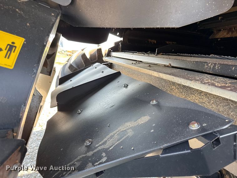 image for item EV6092 2013 Case IH 7230 combine
