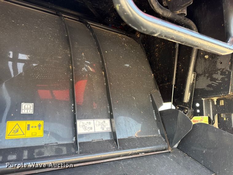 image for item EV6092 2013 Case IH 7230 combine