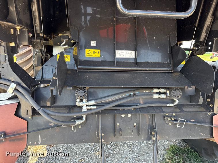 image for item EV6092 2013 Case IH 7230 combine
