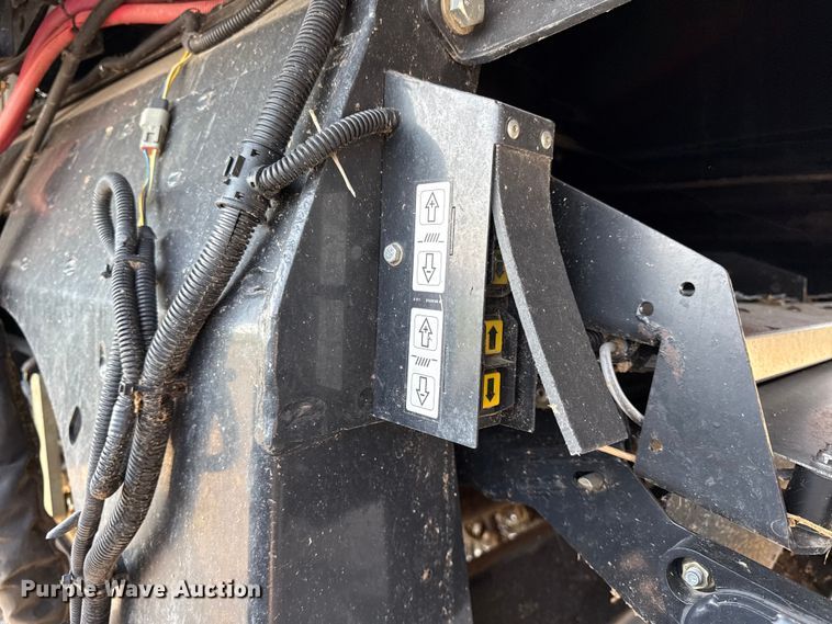 image for item EV6092 2013 Case IH 7230 combine
