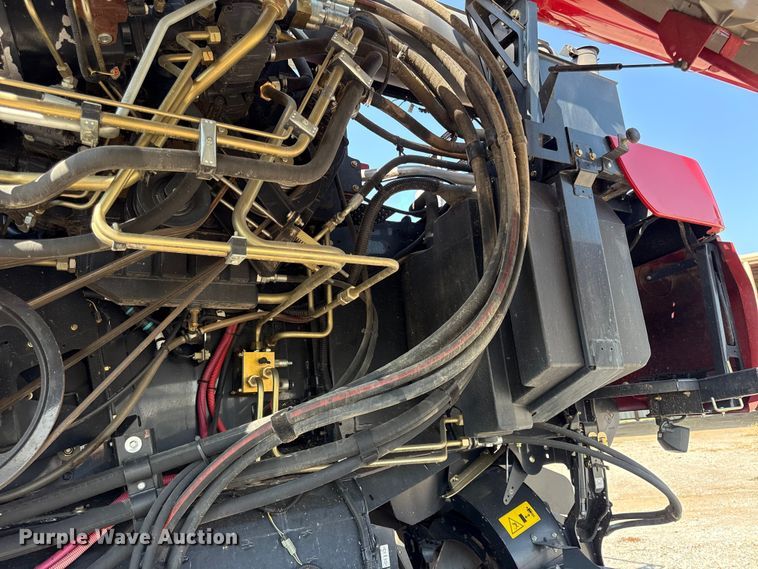 image for item EV6092 2013 Case IH 7230 combine