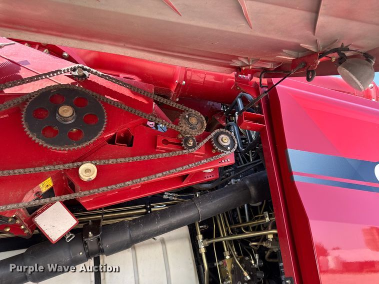 image for item EV6092 2013 Case IH 7230 combine