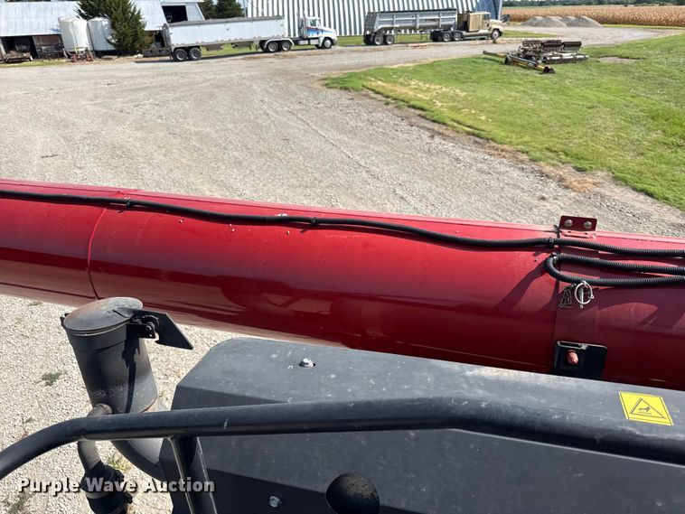 image for item EV6092 2013 Case IH 7230 combine