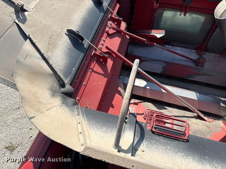 image for item EV6092 2013 Case IH 7230 combine